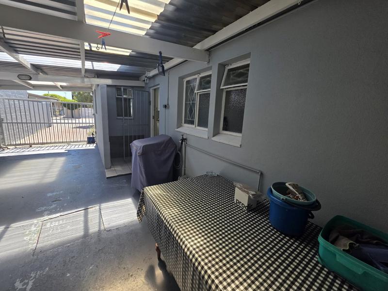 3 Bedroom Property for Sale in Richmond Estate Western Cape